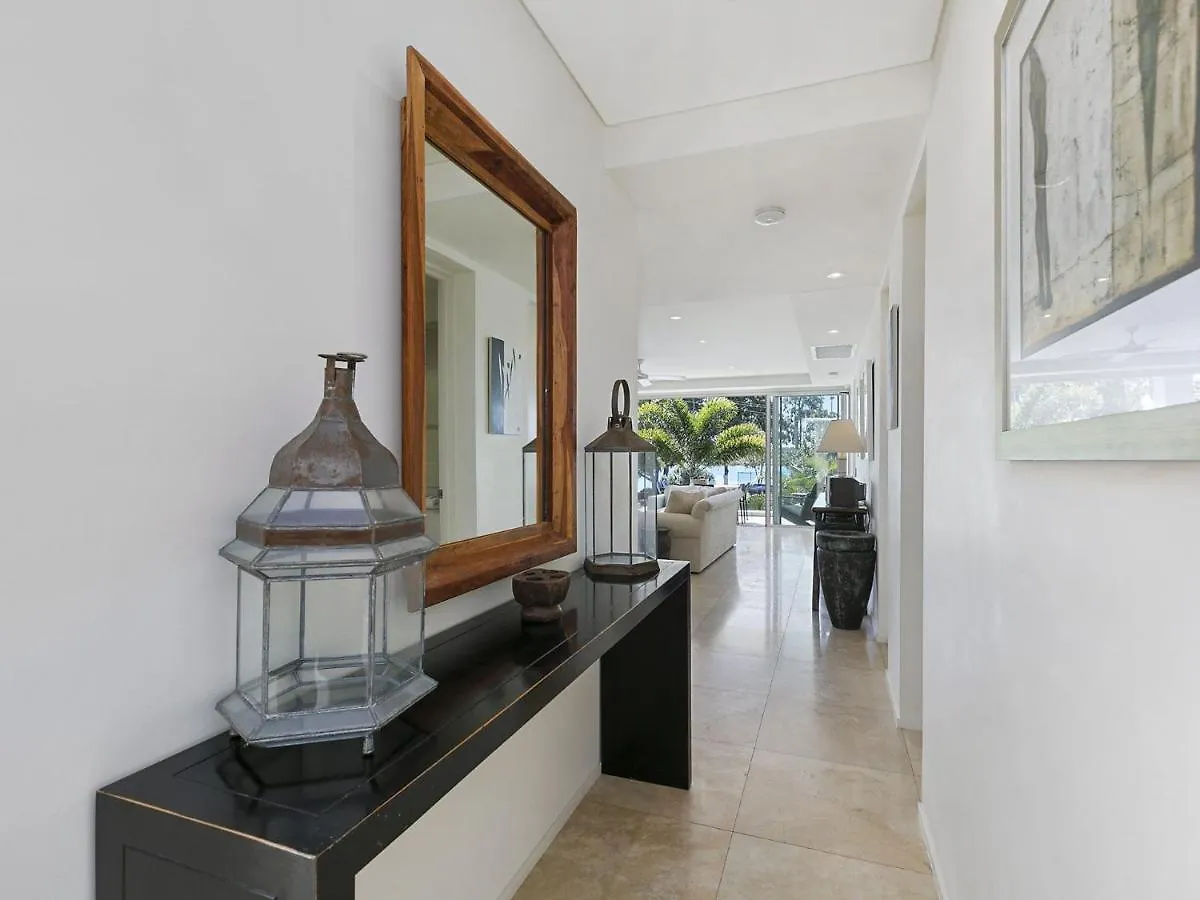 Unit 2 Wai Cocos 215 Gympie Terrace Noosaville