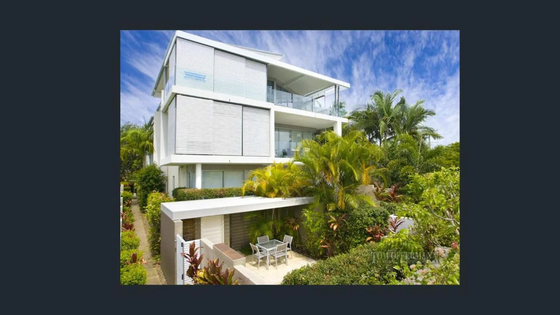 Unit 2 Wai Cocos 215 Gympie Terrace Noosaville